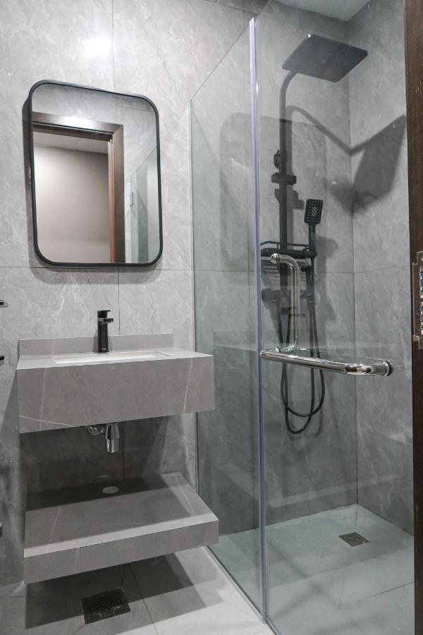 Recharge Studio Apartment & Suites Σιγκαπούρη Εξωτερικό φωτογραφία